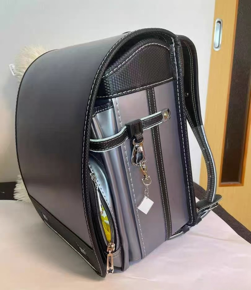 Nuovi Zaini Scolastici alla Mo - Luxury Japanese Bags Brands recensione e prezzo